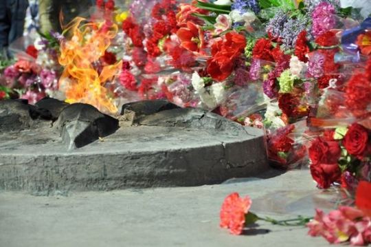 Святкові заходи, присвячені 71-й річниці Перемоги над нацизмом у Європі, Дню пам’яті та примирення, Дню Перемоги